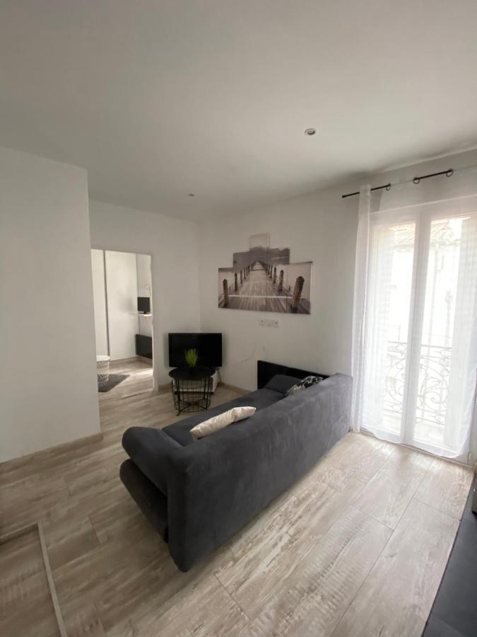 Arcole 5 - Jolie Appartement Centre Ville De Beziers Avec Garage- Wifi -Tv Connectee Bagian luar foto